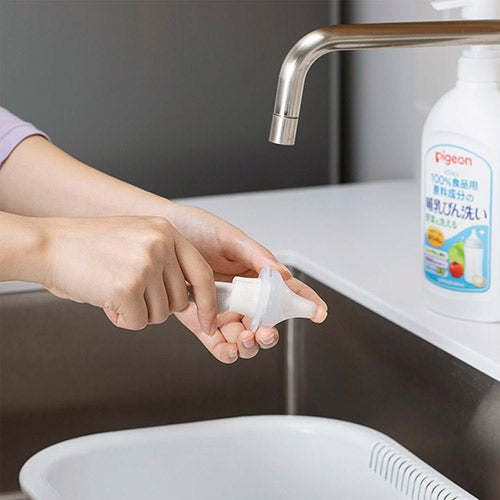 ピジョン 哺乳びん乳首洗浄用ブラシ 2本入, Pigeon Baby Bottle Nipple Cleaning Brush (2 pcs)