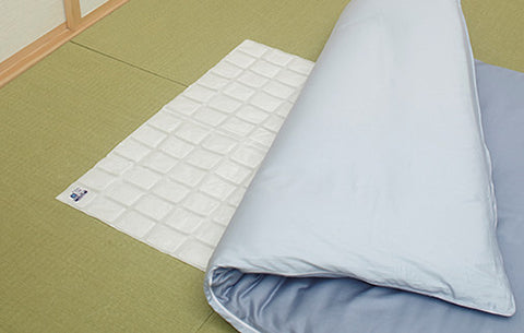 エステー ドライペット ふとん快適シート S.T. Dehumidifying Sheet for Futon/Mattress