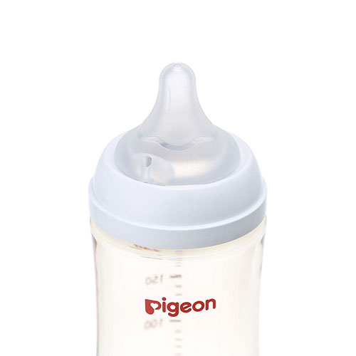 ピジョン 哺乳びん プラスチック(PPSU) 240ml (乳首Mサイズ付)Pigeon SofTouch Baby Feeding Bottle Plastic (PPSU) 240ml (with M size Nipple) 【Pigeon Logo】